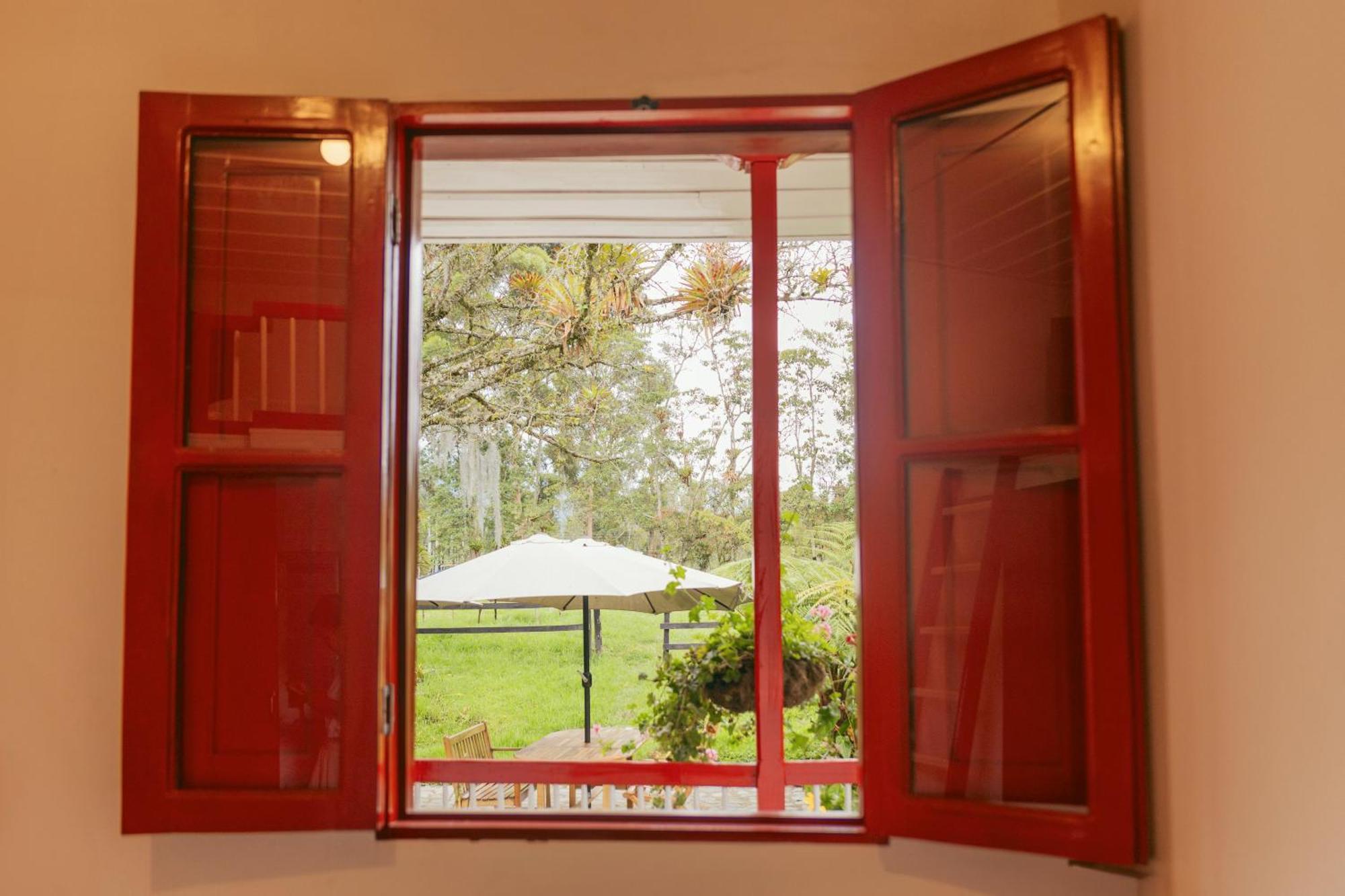 La Cabana Ecohotel - Valle Del Cocora サレント エクステリア 写真